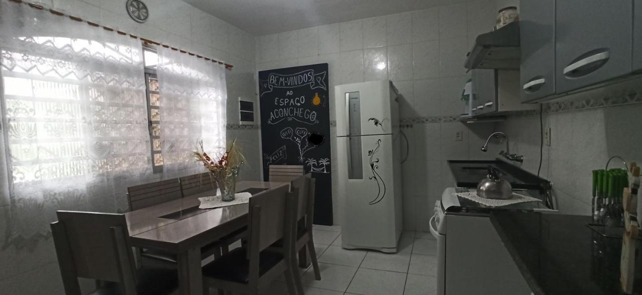 Espaco Aconchego Com Ar-Condicionado E Amplo Jardim Villa Caraguatatuba Eksteriør billede